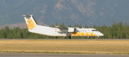 Air Canada Jazz Dash-8 